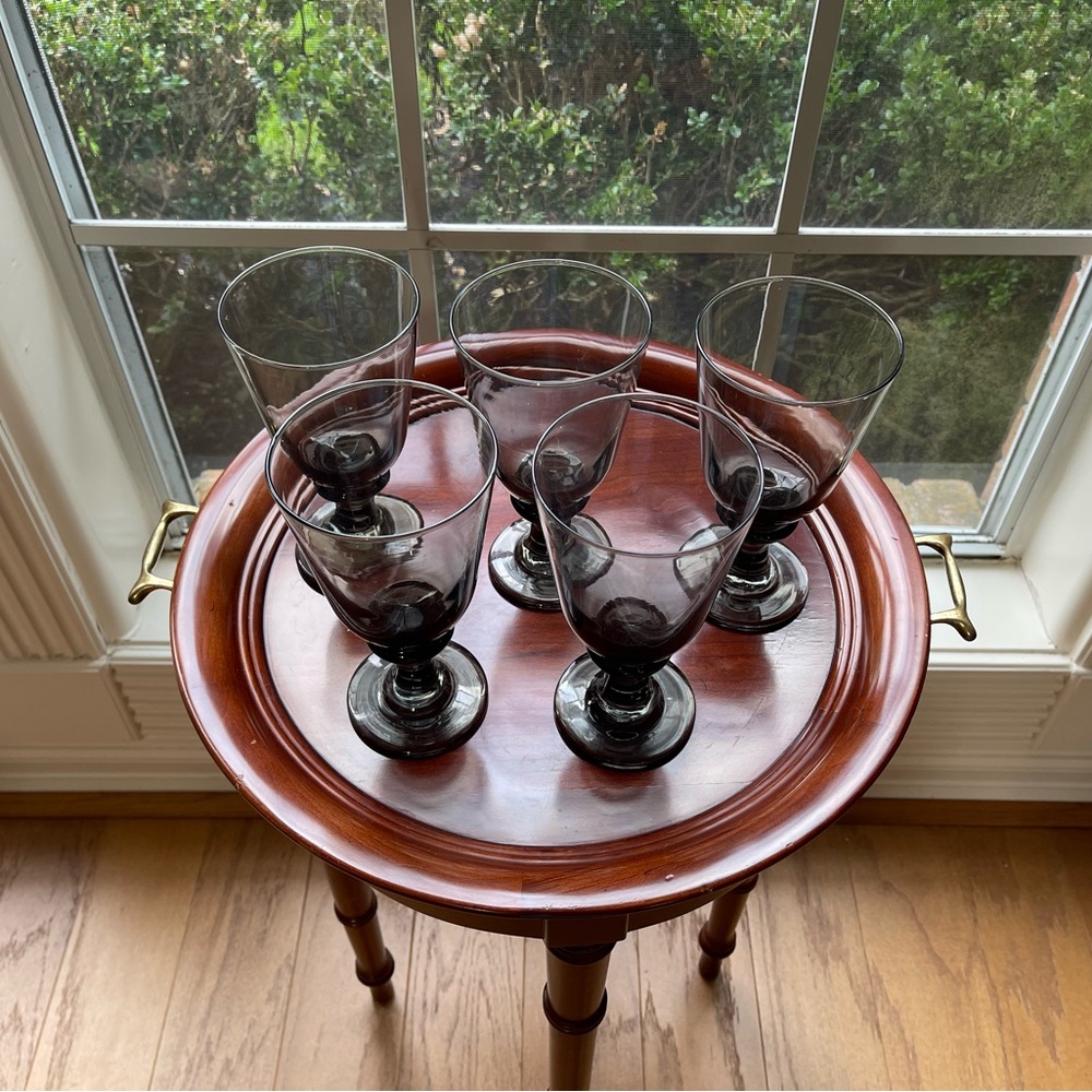Vintage Libbey’s Gray Wine Goblets, Vintage Smoke Colored Wine Glass, Set of 5 - Picture 3 of 6